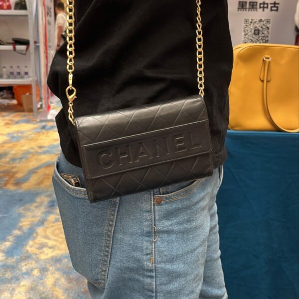 Chanel钱包 可以改造 放得下苹果13
