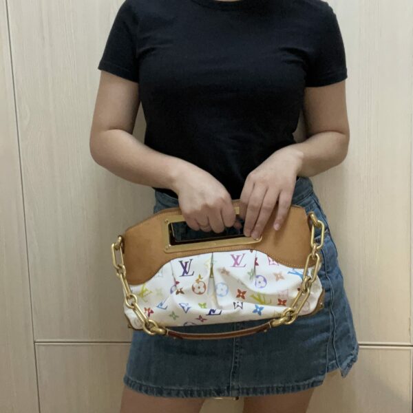Lv三彩腋下包