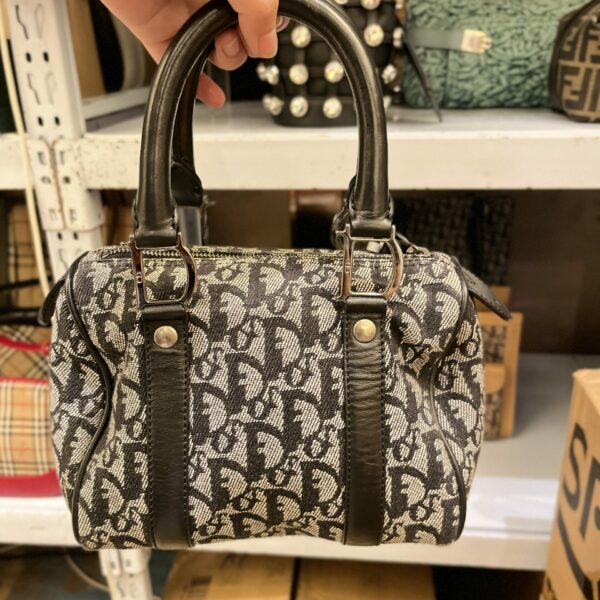 Dior 波士顿
