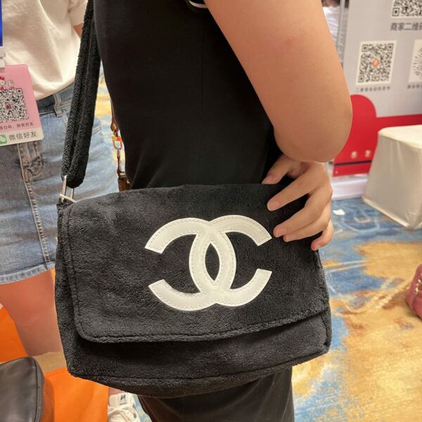 Chanel 毛巾包