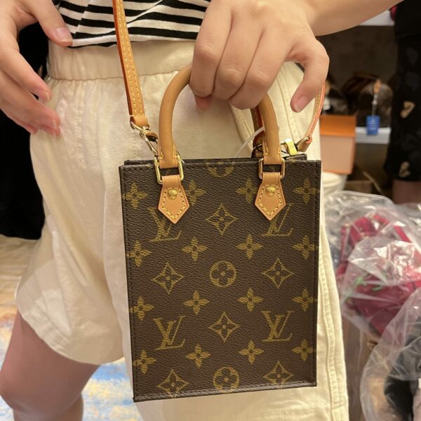 LV tot mini