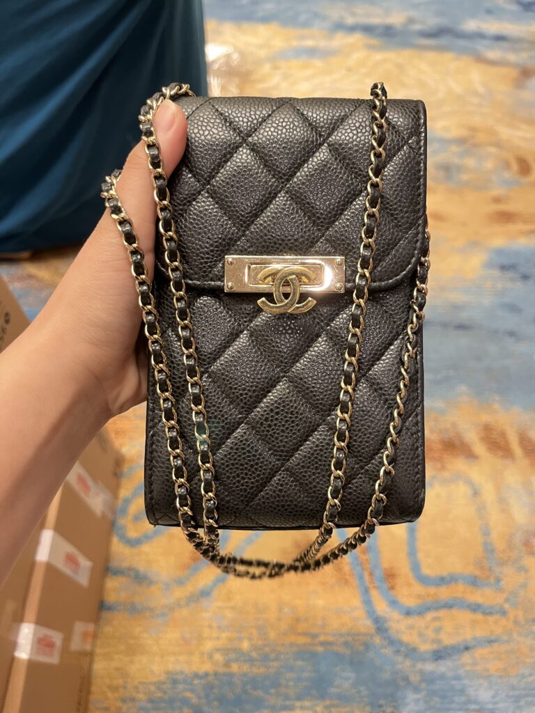 Chanel 荔枝皮斜挎单肩 捡漏 • RETRO WHOLESALE WAREHOUSE