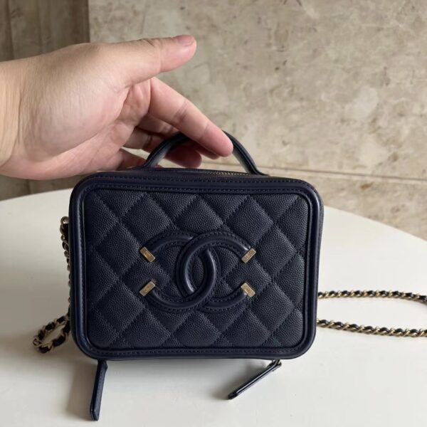 Chanel 盒子化妆包 深蓝色