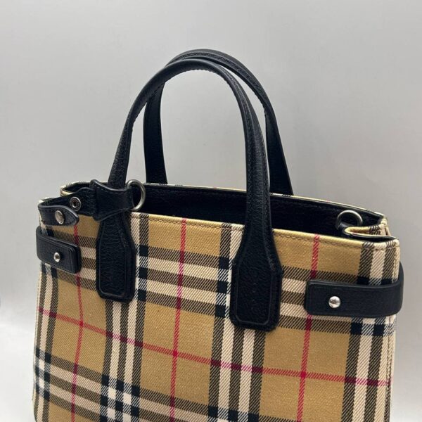 SecondHand🔥 (B Brand) Small Checkered Crossbody Tote Bag, 97% New, with Shoulder Strap